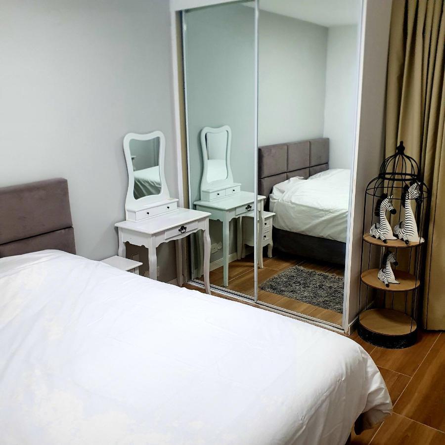 Liz'S Place 엘라트 외부 사진
